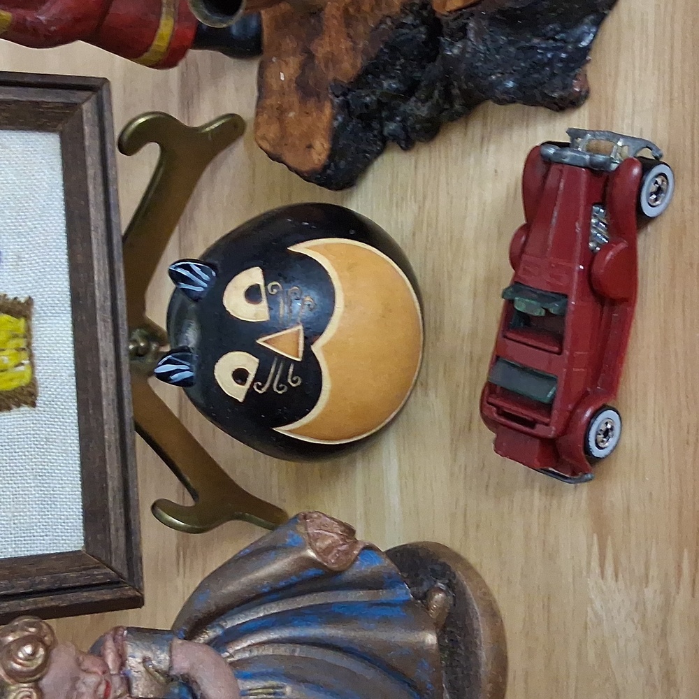 Vintage Lot Decor Items - Picture 2 of 8